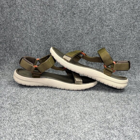 Teva Sanborn Universal Sandals Men\'s Size 10 Green Athletic Outdoor Hiking Water